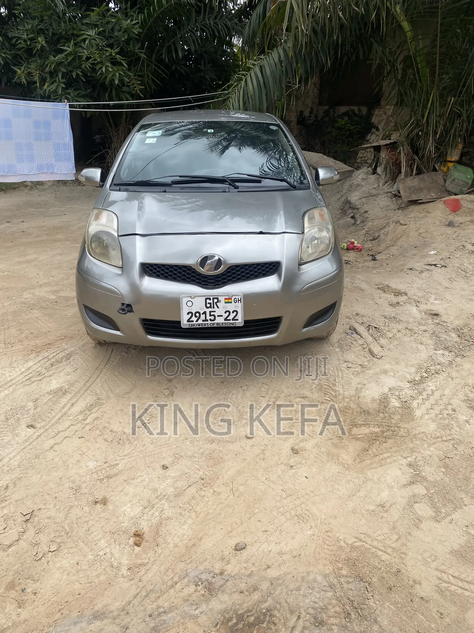 Toyota Vitz 1.3 AWD 5dr 2010 Silver
