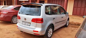 7 Seater for Hirring.