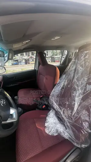 New Toyota Hilux 2026 White
