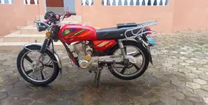 Royal RY125 2025 Red