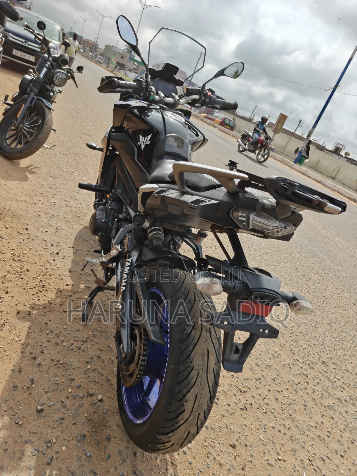 Yamaha 2023 Black