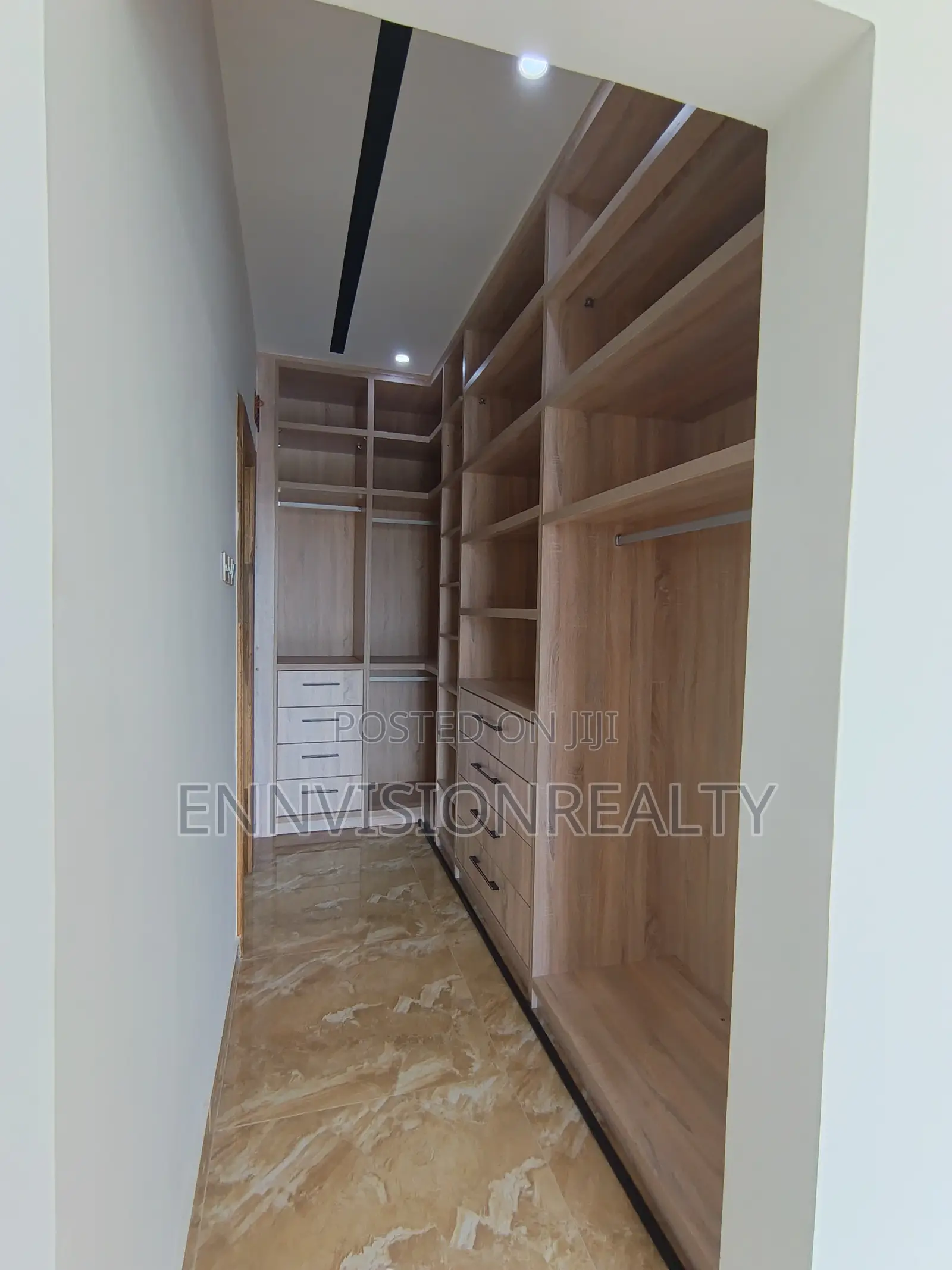 4bdrm House in Tseaddo for sale