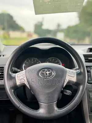 Toyota Corolla S 4dr Sedan (1.8L 4cyl 4A) 2013 Burgundy