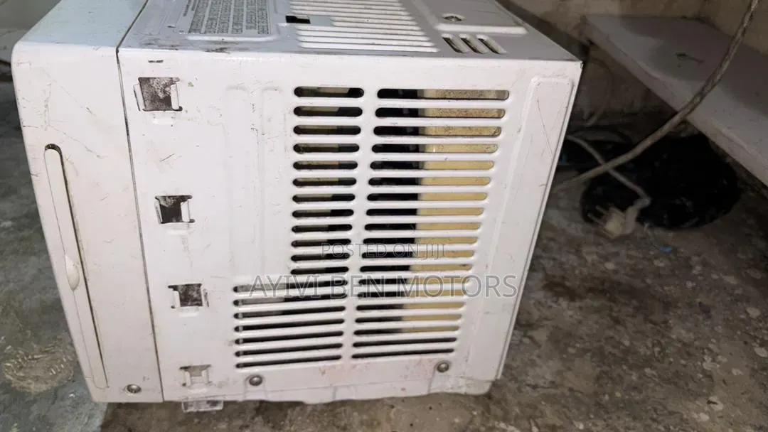 Window Air Conditioner