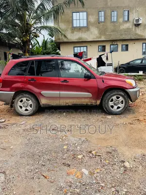 Toyota RAV4 2.0 Automatic 2005 Red