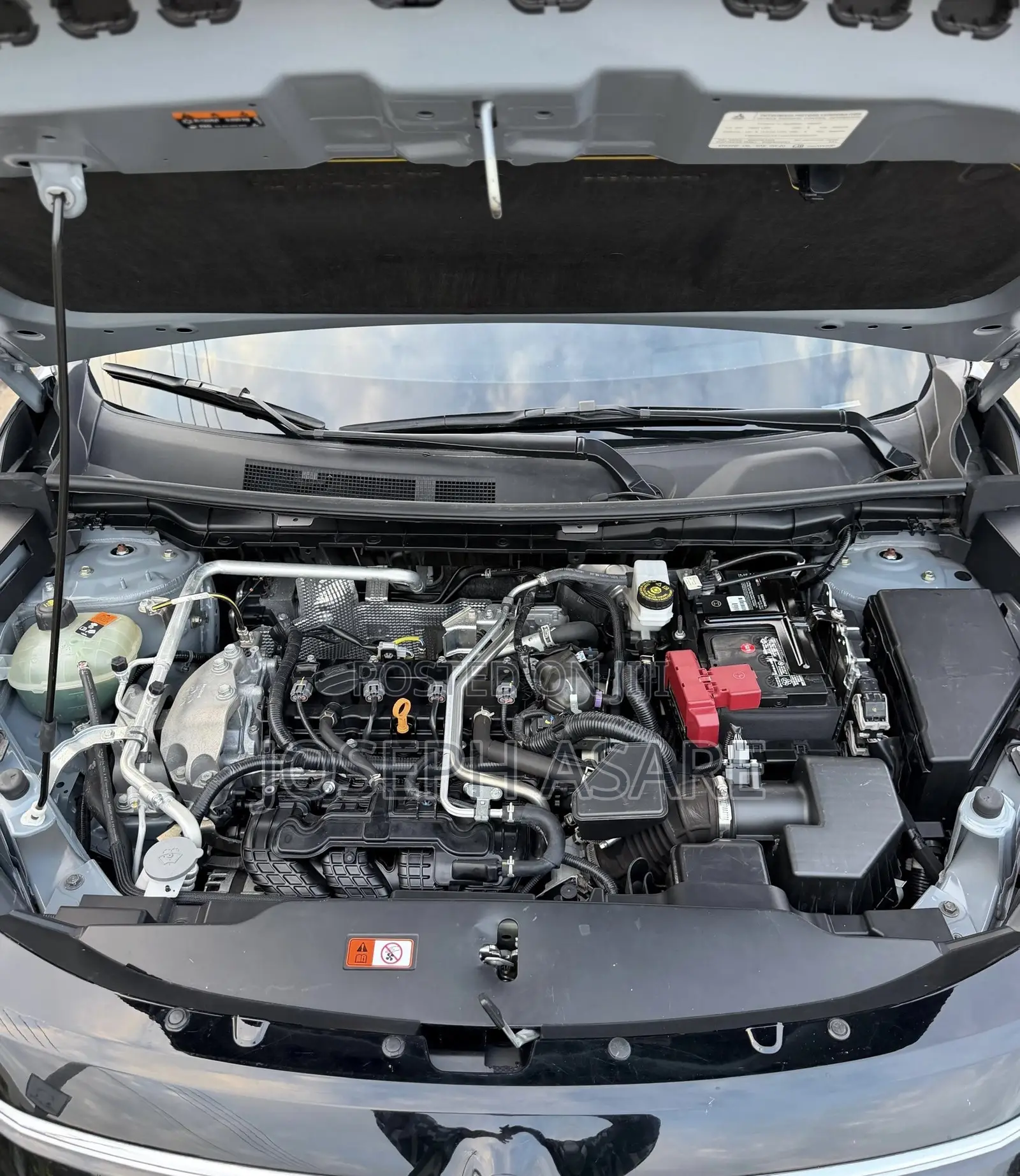 Mitsubishi Outlander Platinum Edition AWD 2025