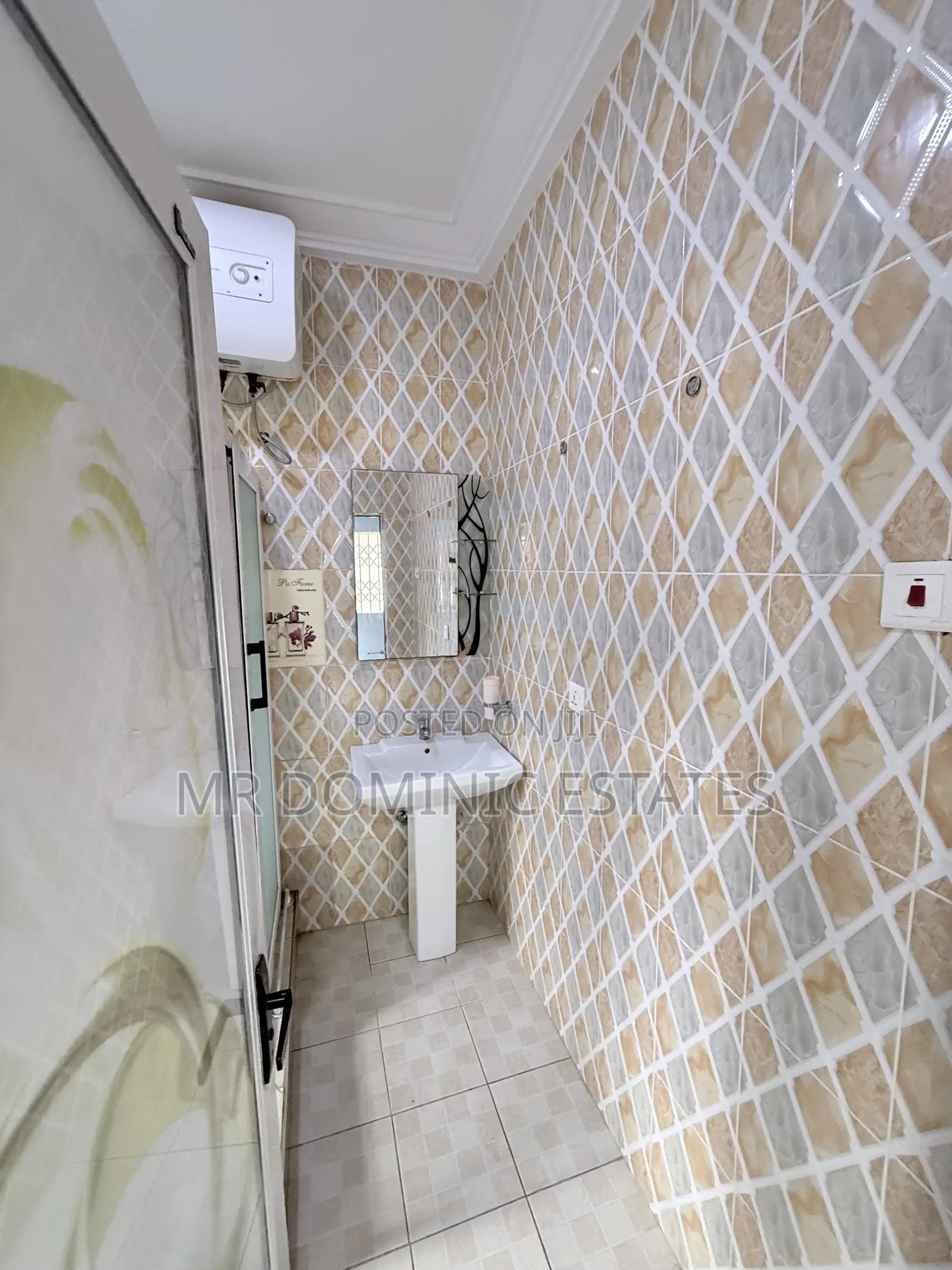 3bdrm Apartment in Mr Dominic Estates, Bortiano for rent