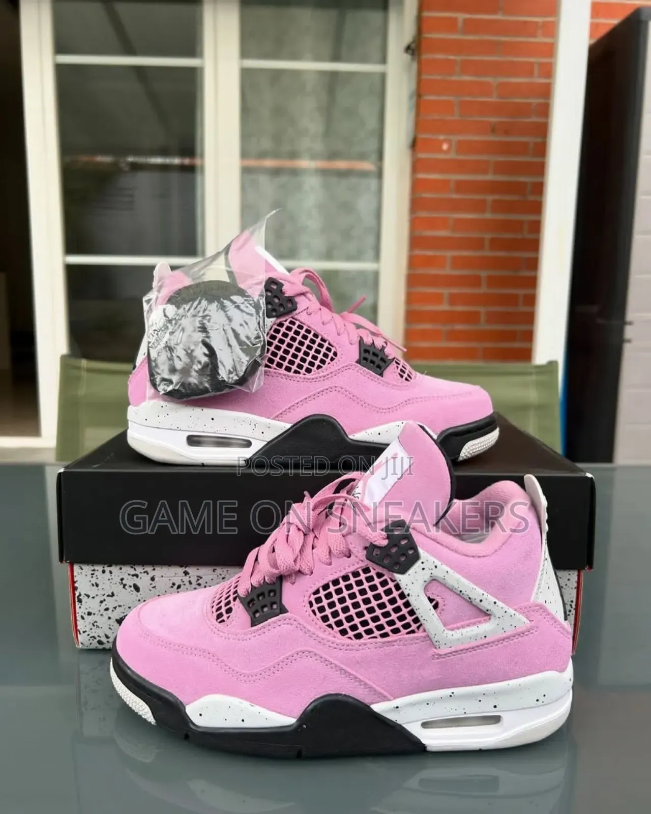 Air Jordan 4 Retro Orchid