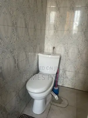 1bdrm Apartment in American House for rent