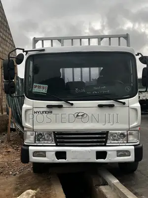 Hyundai Mega 5 Ton Manual Engine