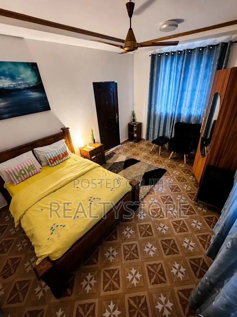 Furnished 4bdrm House in Estate, Accra Metropolitan for rent