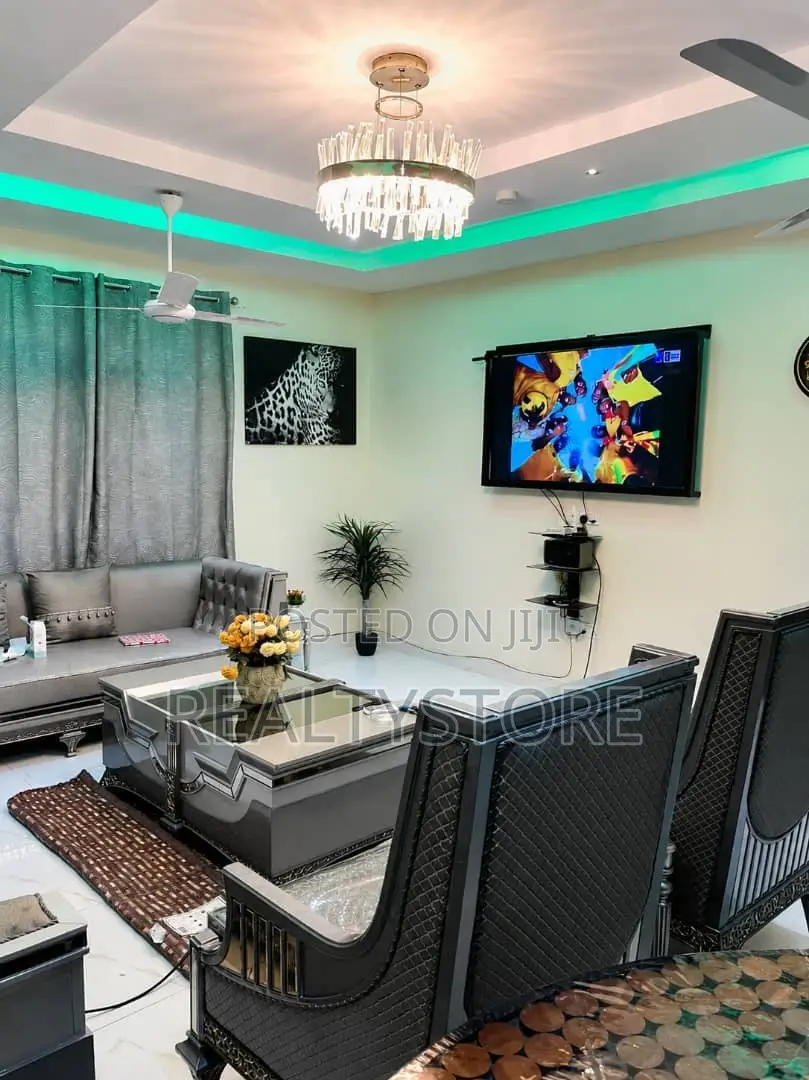Furnished 4bdrm House in Estate, Accra Metropolitan for rent