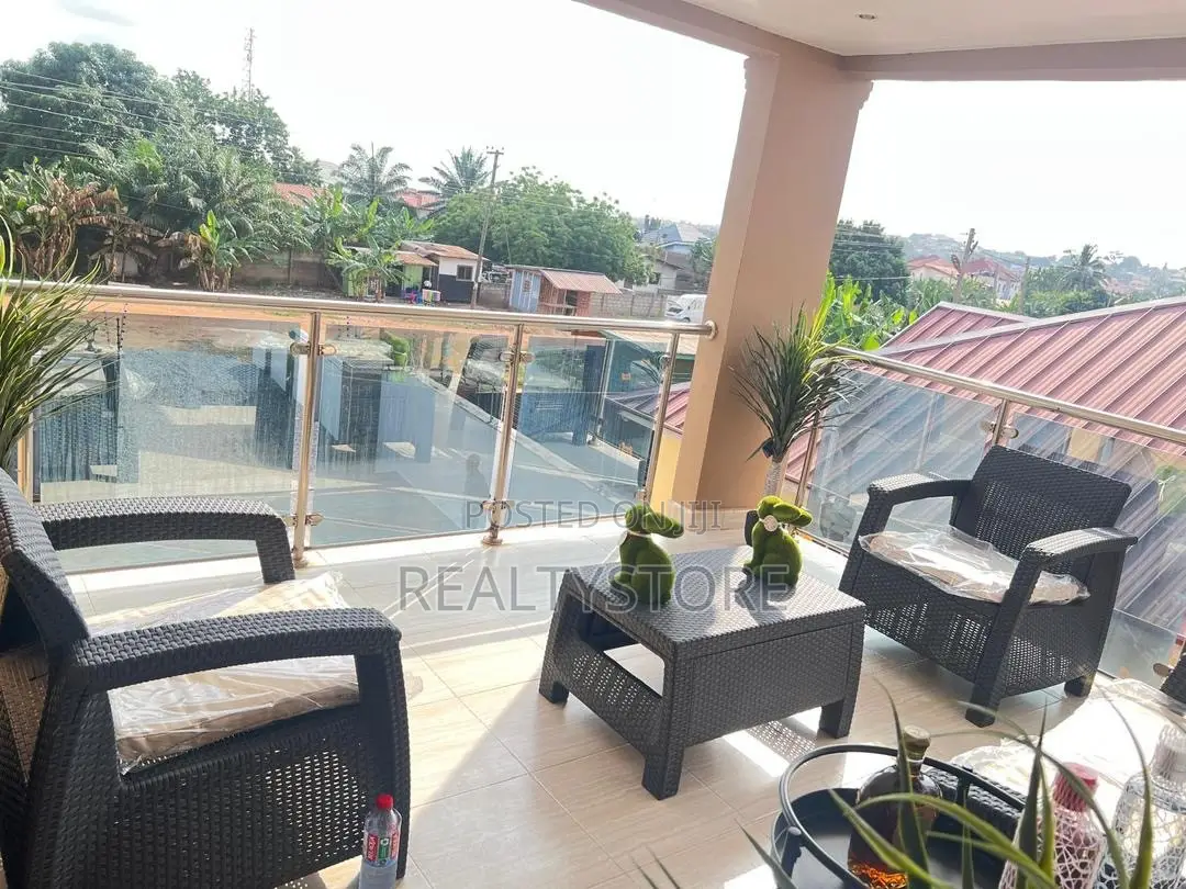 Furnished 4bdrm House in Estate, Accra Metropolitan for rent