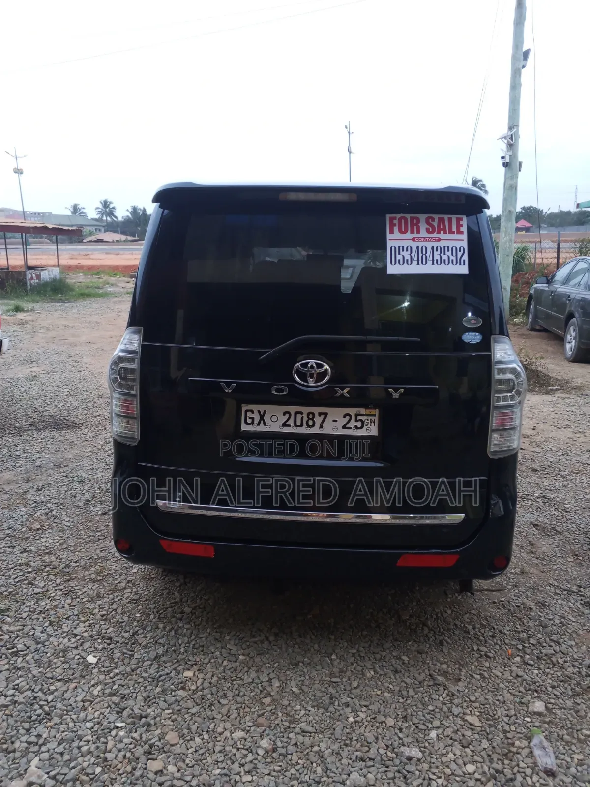 Toyota Voxy 2013 Black
