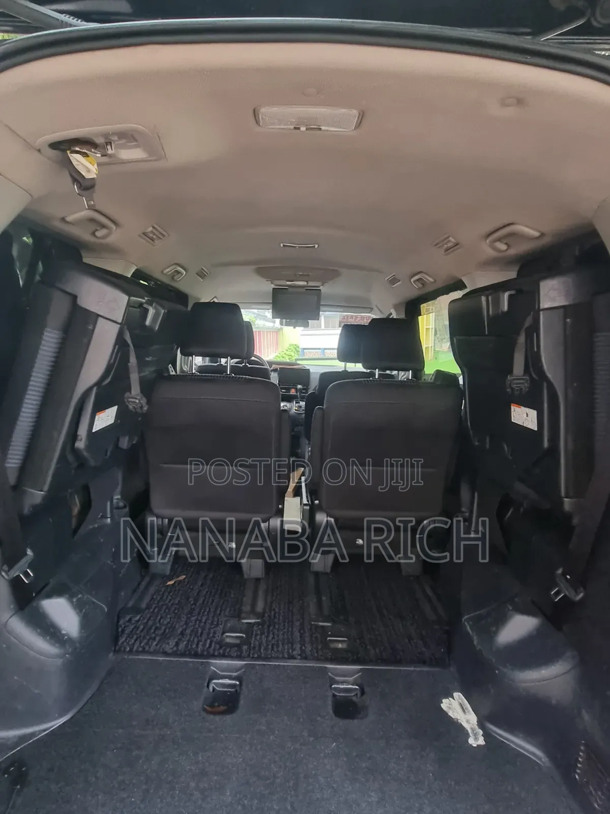Toyota Voxy 2014 Beige