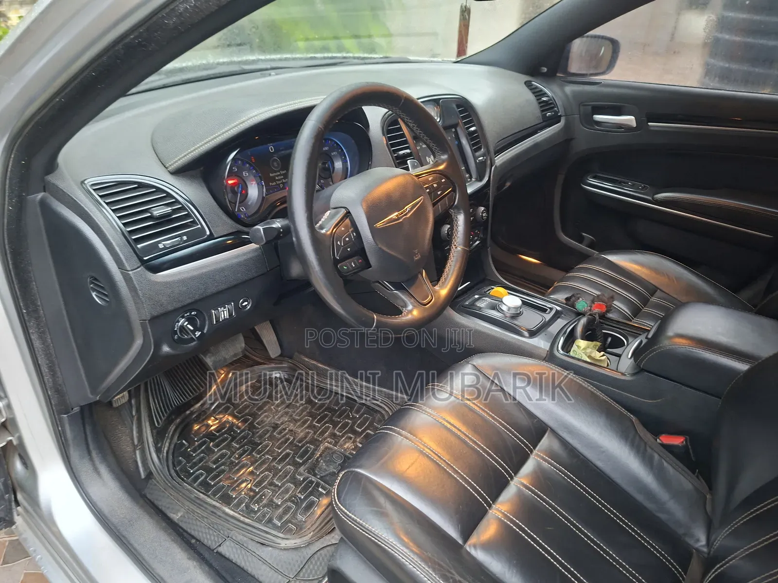 Chrysler 300C 2019 Silver