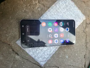 Samsung Galaxy S23 128 GB Silver