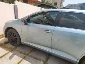 Toyota Venza 2010 Blue