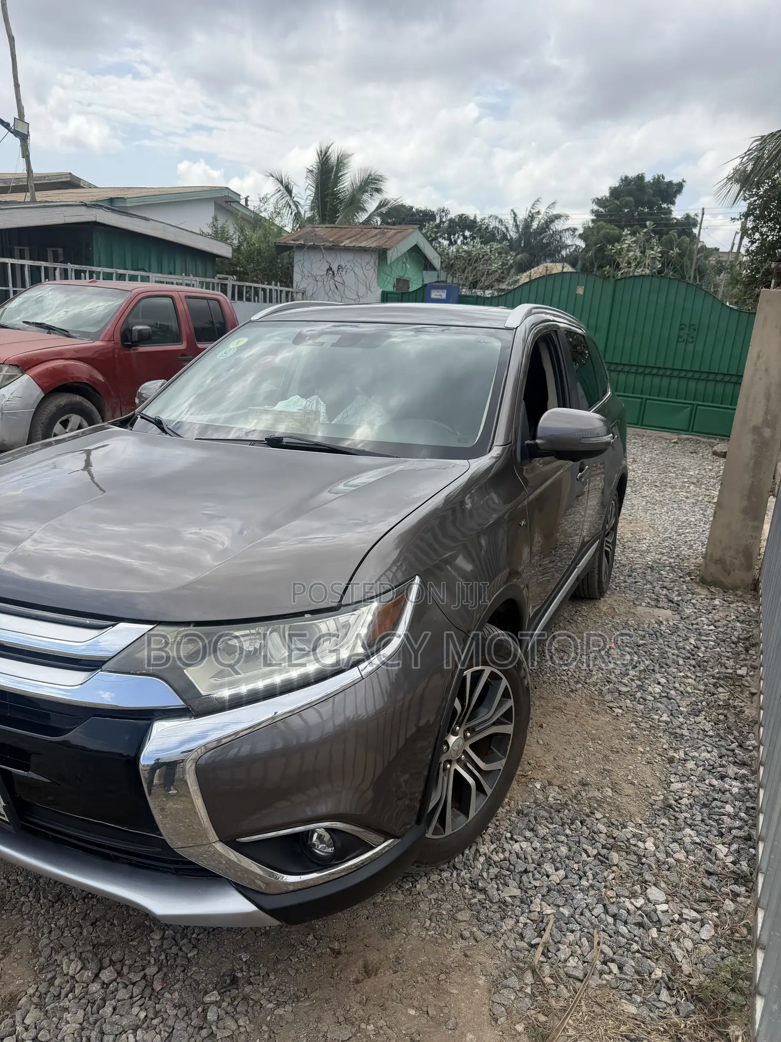 Mitsubishi Outlander 2017 Gray