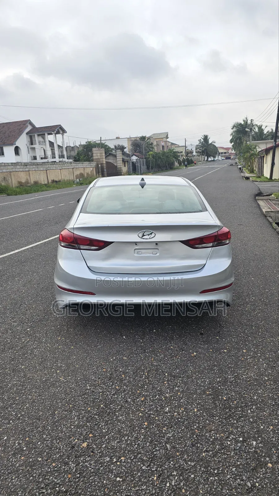 Hyundai Elantra SE Sedan FWD (2.0L 4cyl 6M) 2017 Silver