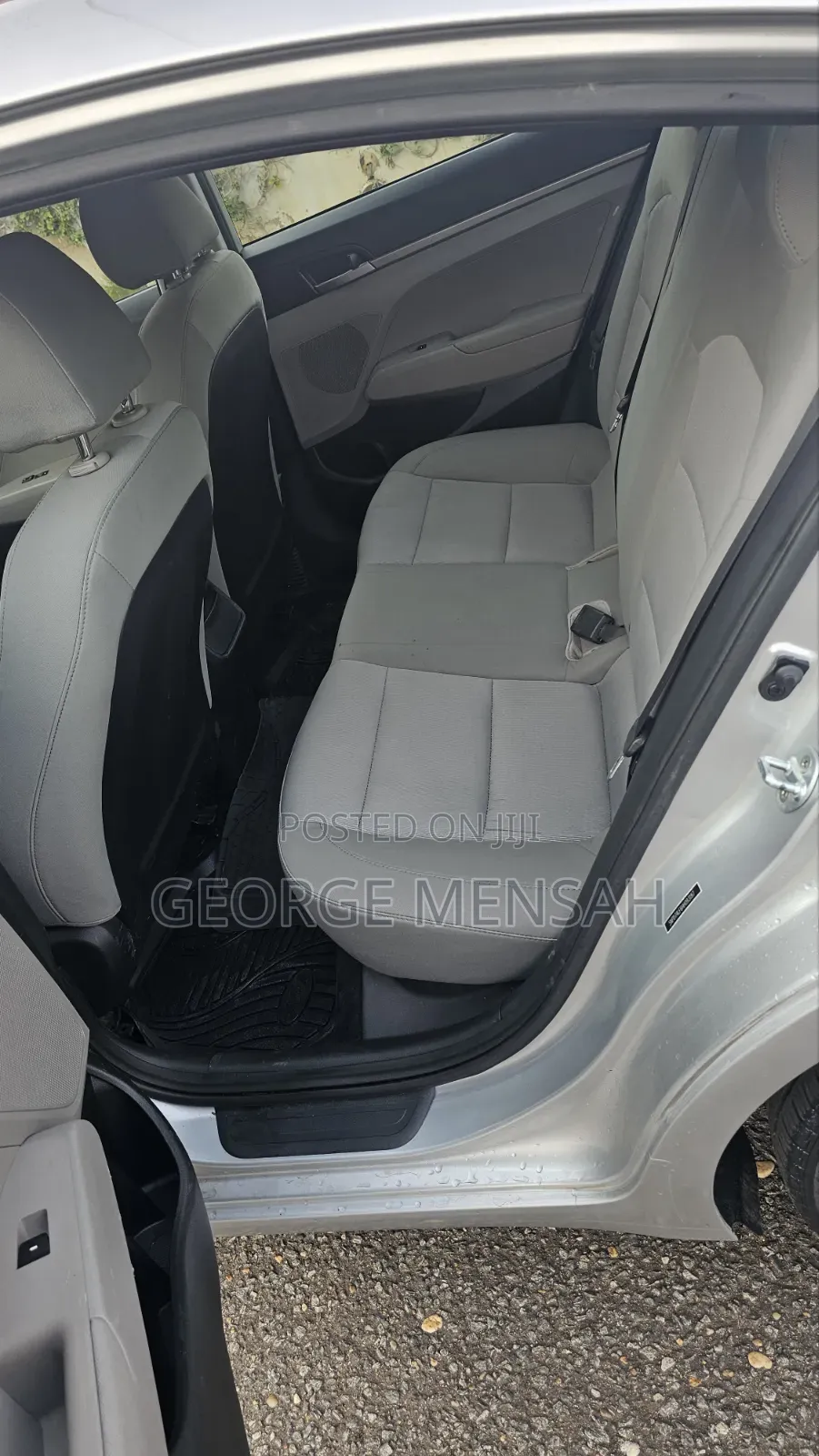 Hyundai Elantra SE Sedan FWD (2.0L 4cyl 6M) 2017 Silver