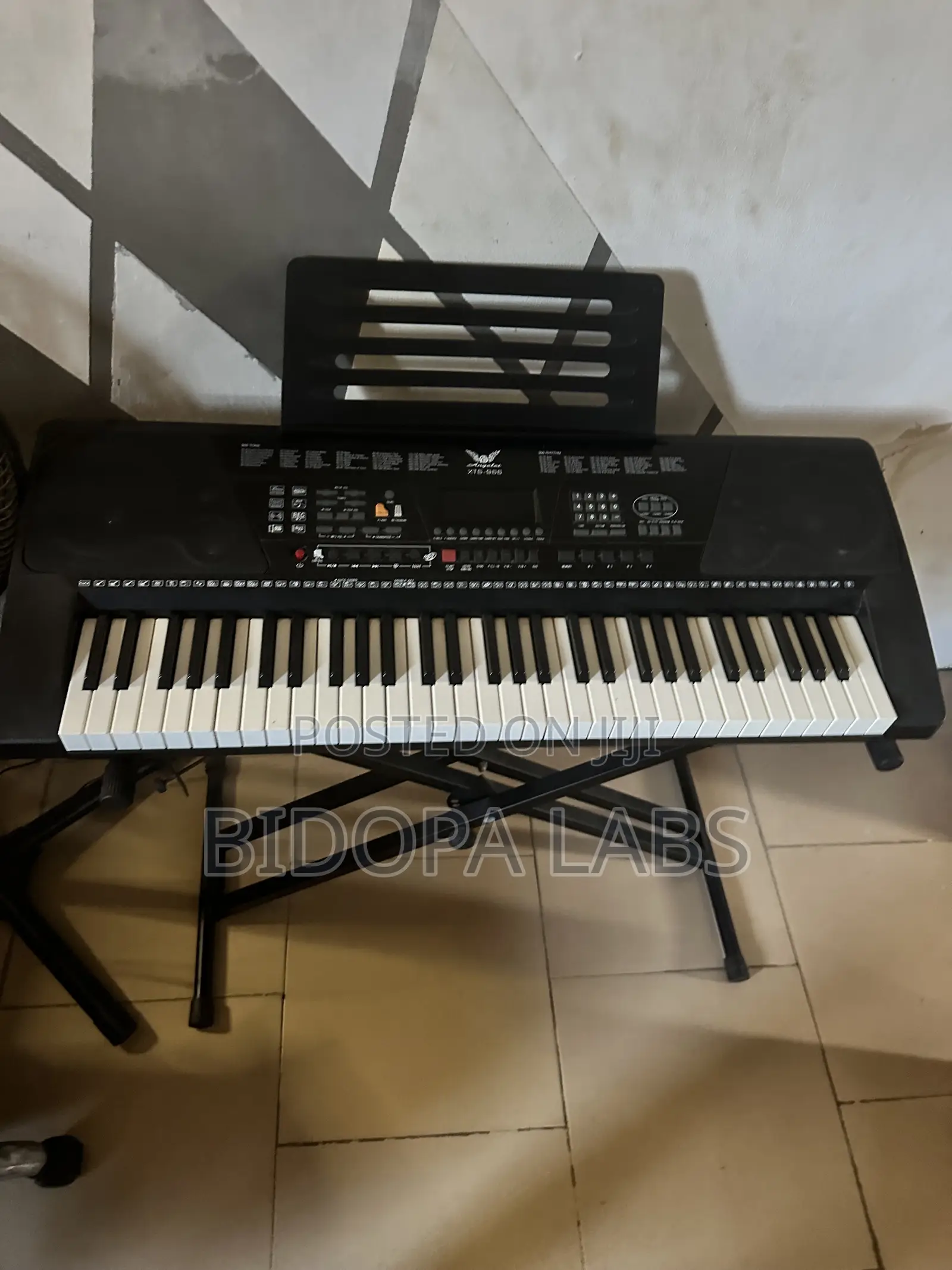 Angeles Piano Keyboard