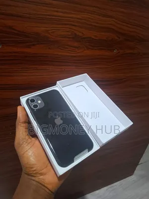 New Apple iPhone 11 128 GB Black