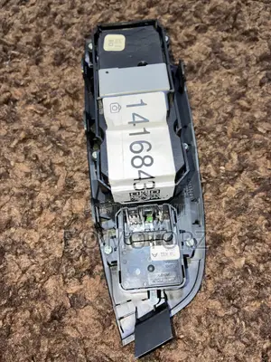 Honda Driver Side Door Switch With Cover