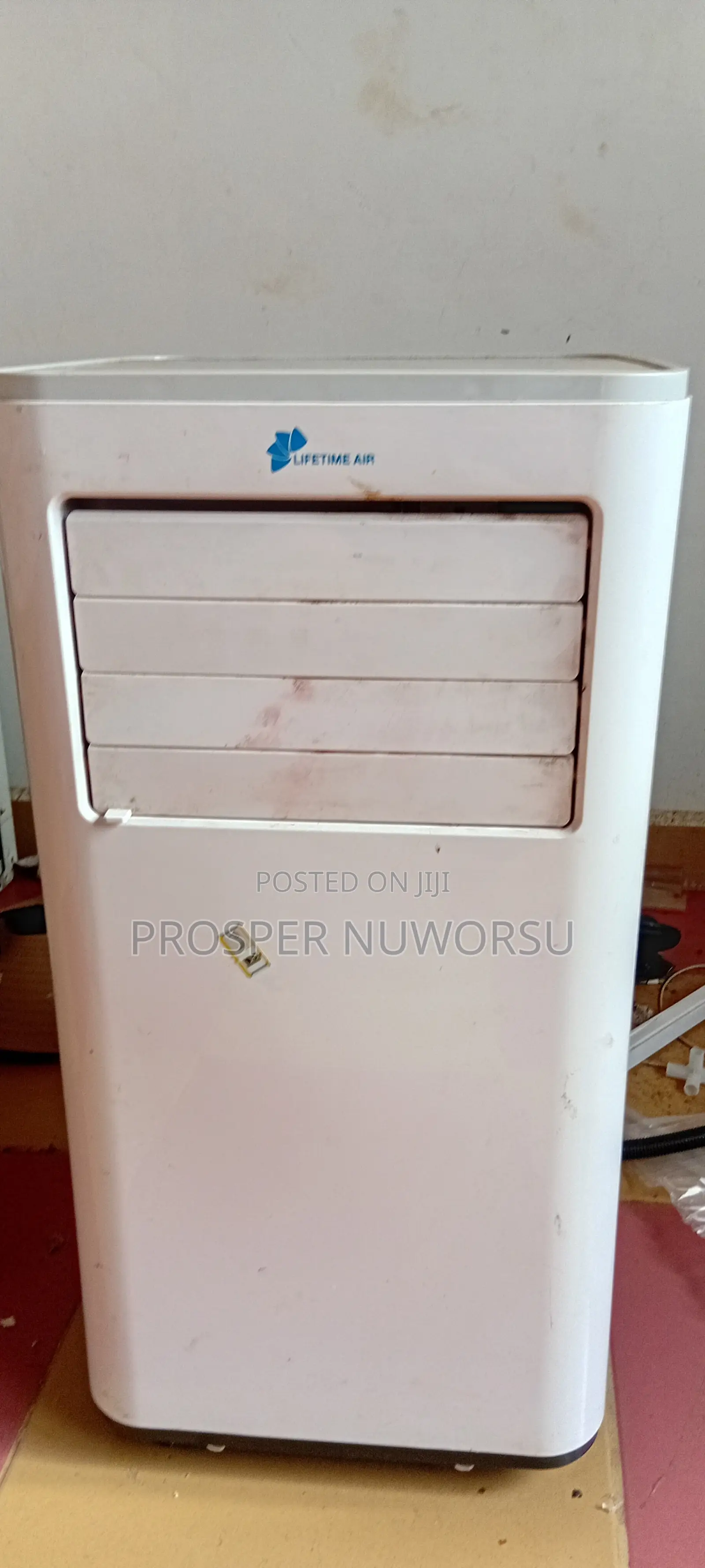 Uesd Portable Standing Air Condition