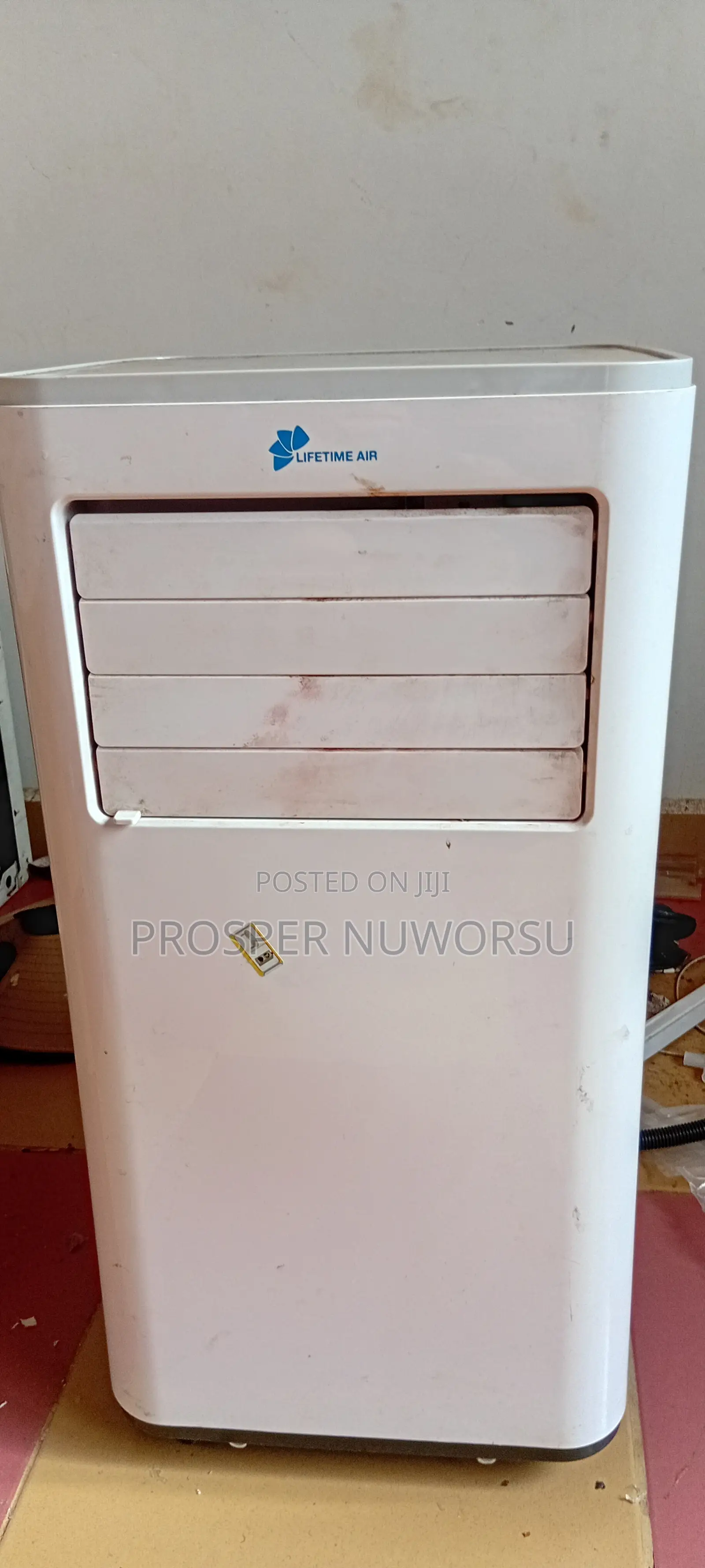 Uesd Portable Standing Air Condition