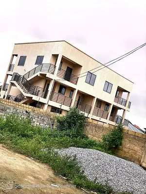 Furnished 2bdrm Apartment in Ayikai Doblo- Jidah, Amasaman for rent