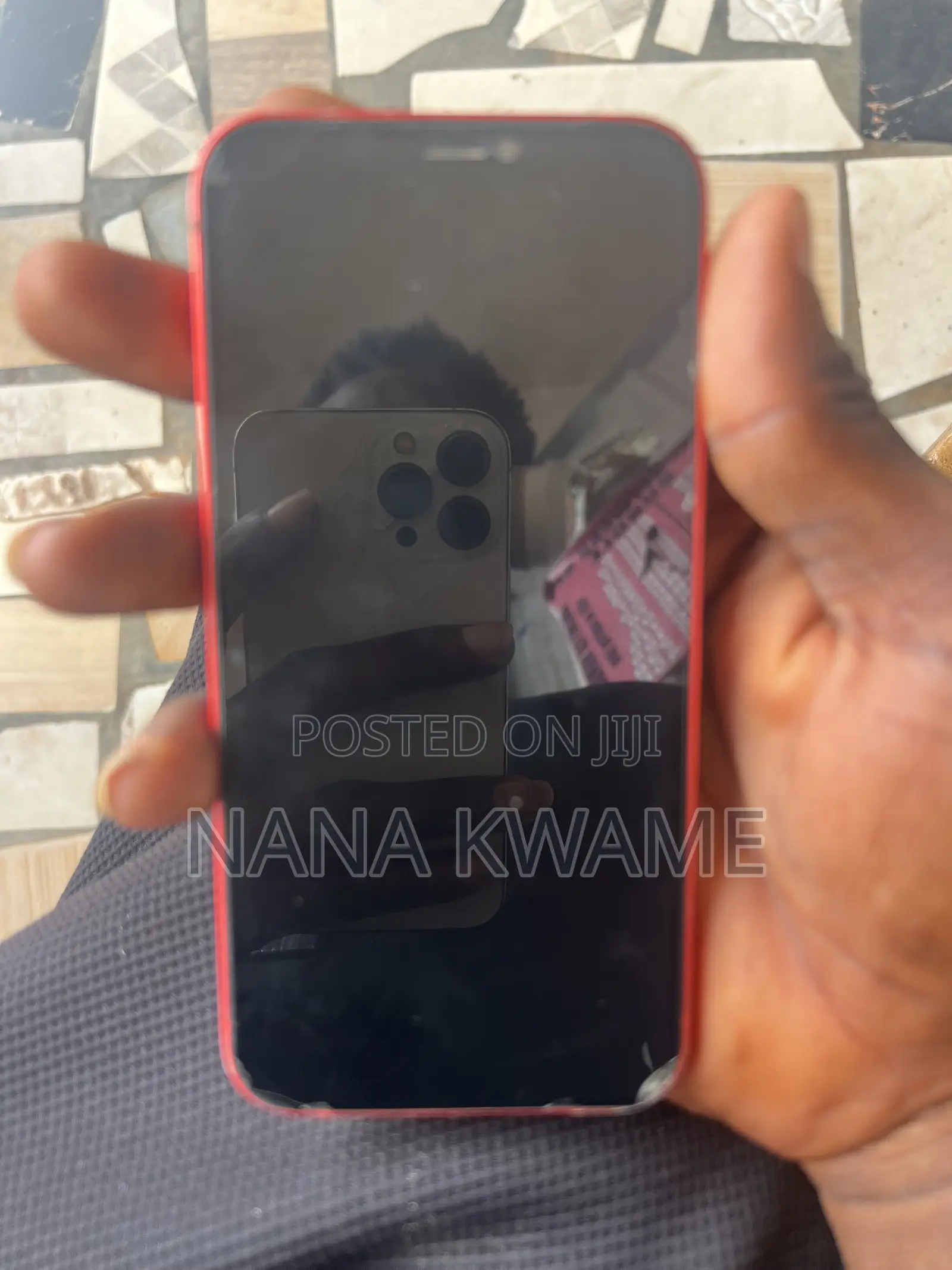 Apple iPhone 12 64 GB Red