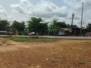 VOLTA REGION, HO (ANYIRAWASE) _ Half Plot (50ft X 80ft) Roadside Land