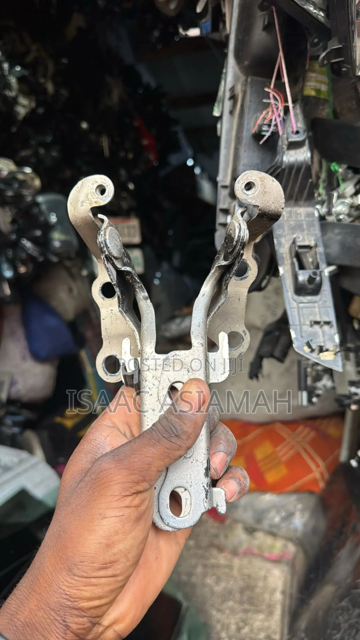 Toyota Corolla 2003,2004,2005,2006,2007,2008 Bonnet Hinges / Inches