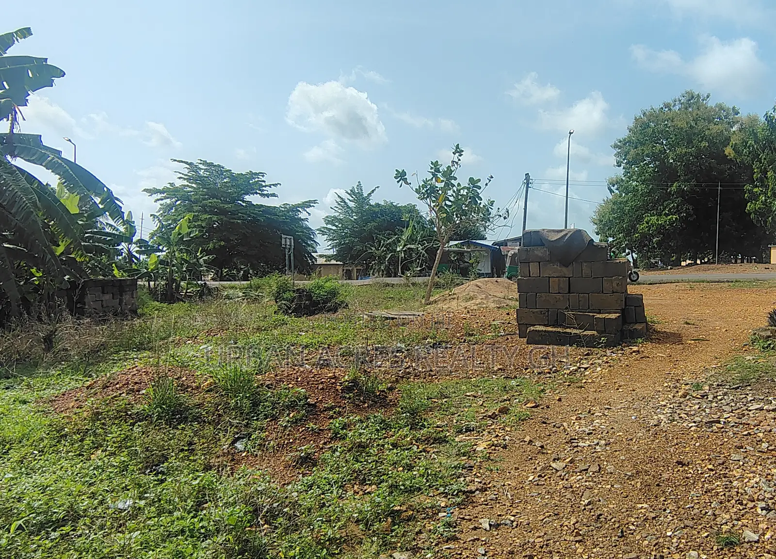 VOLTA REGION, HO (ANYIRAWASE) _ Half Plot (50ft X 80ft) Roadside Land