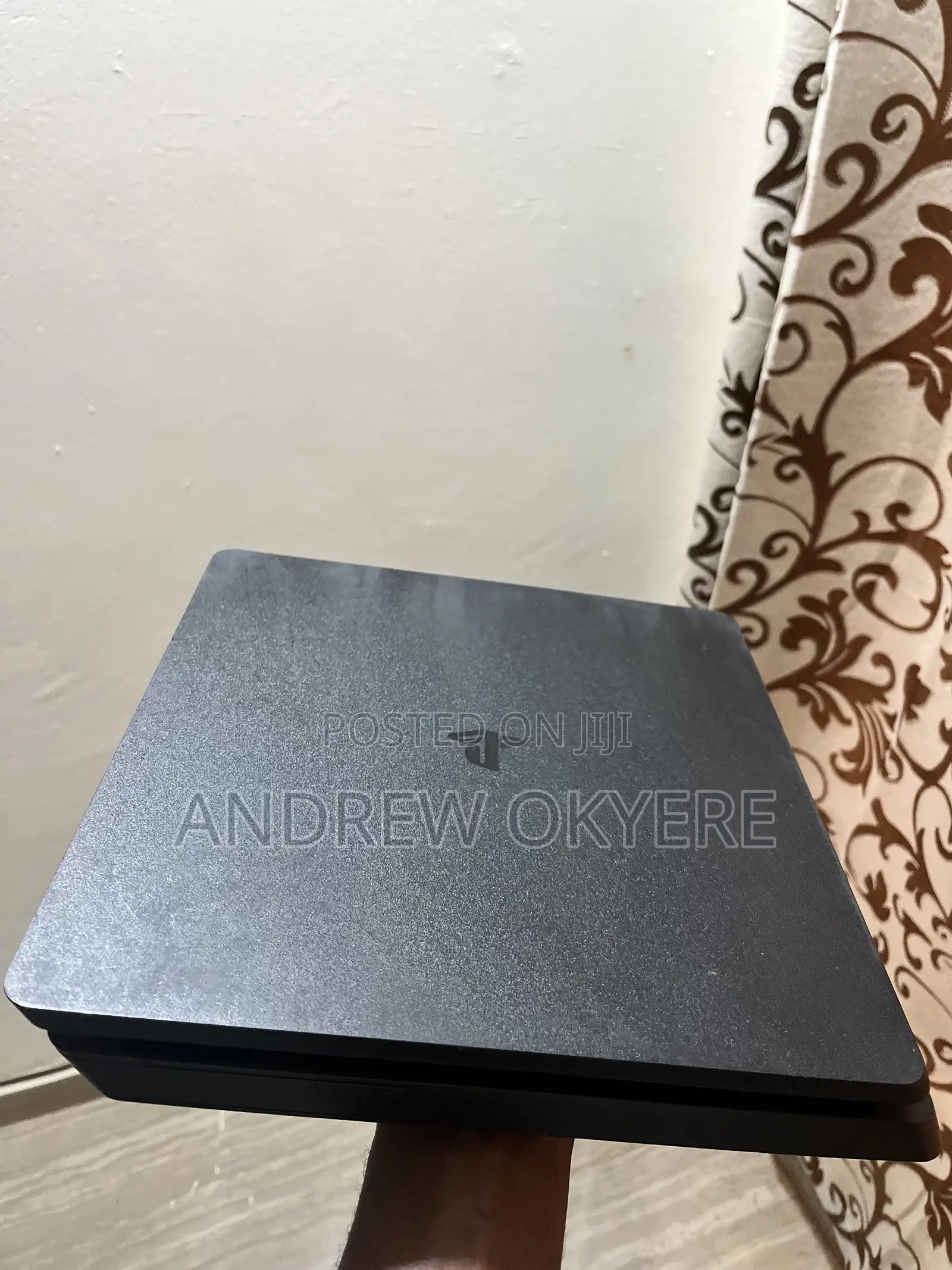 PS4 Slim With 2 Controllers