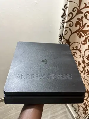 PS4 Slim With 2 Controllers