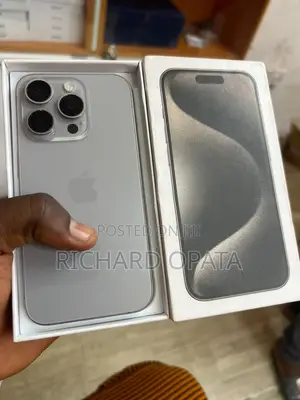Apple iPhone 15 Pro 128 GB Silver