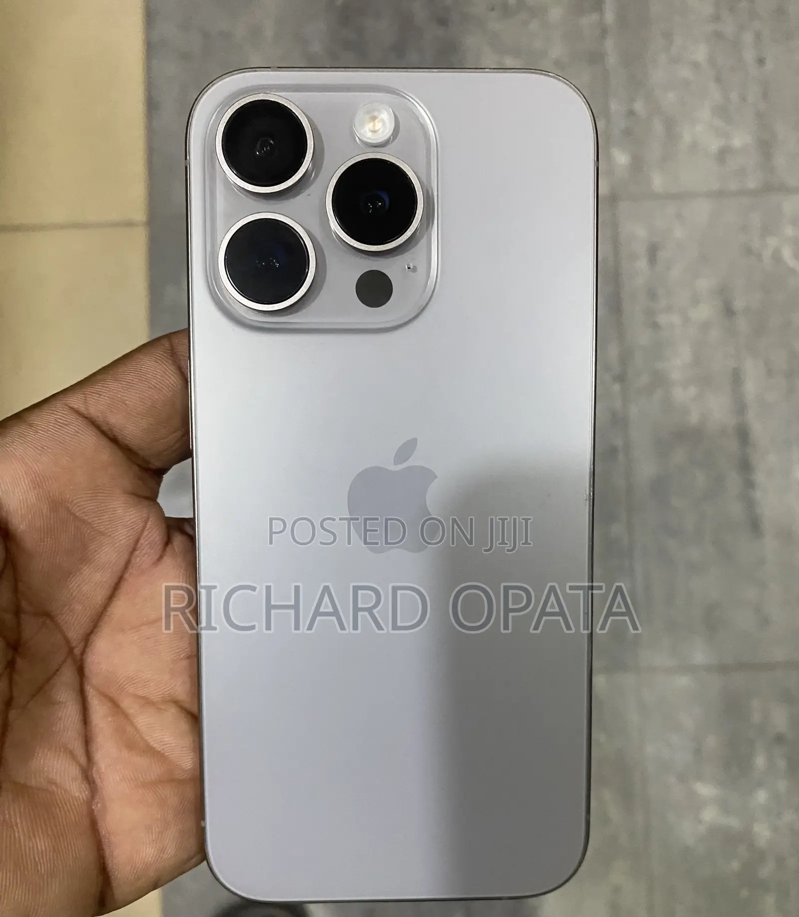 Apple iPhone 15 Pro 128 GB Silver