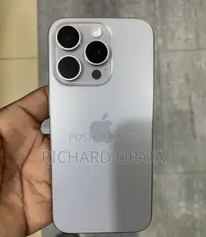 Apple iPhone 15 Pro 128 GB Silver