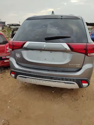 Mitsubishi Outlander Sport ES 2.0 2019 Gray