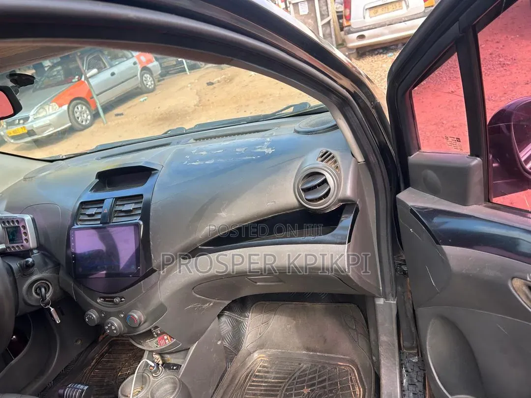 Chevrolet Spark 2012 Black