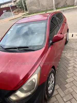 Hyundai Accent 2012 Red