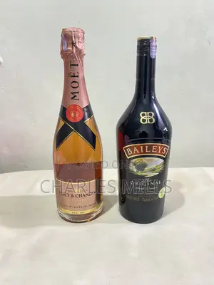Moet &Baileys