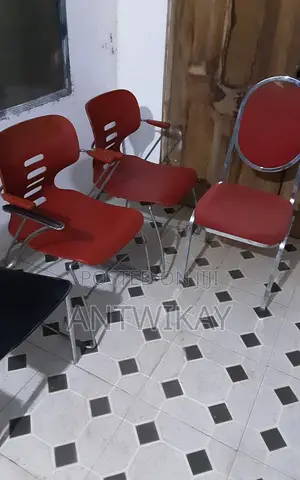 10 Arm Chairs