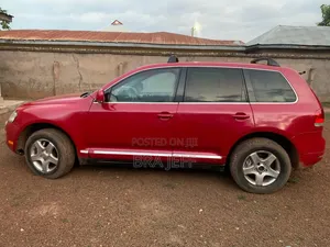 Volkswagen Touareg 2008 Red