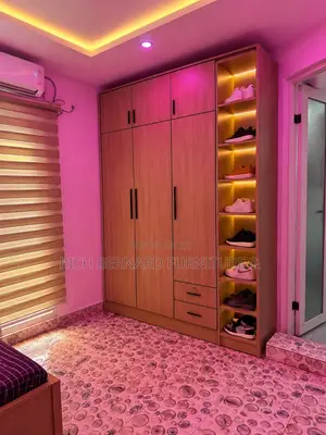 Modern Wardrobe With Shoe Rack Display