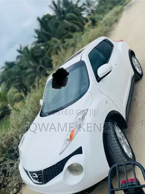 Nissan Juke SV 2013 White