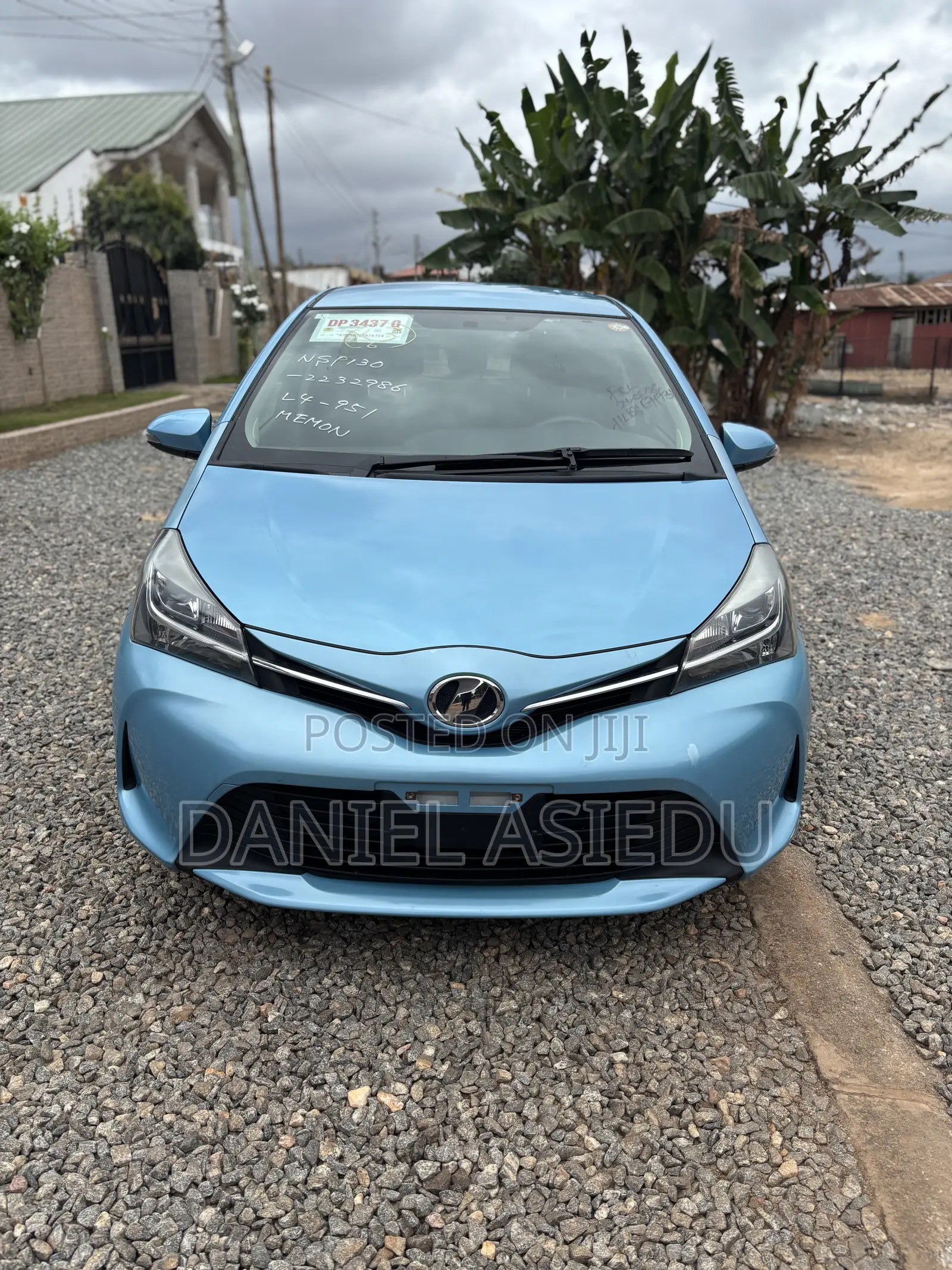 Toyota Vitz 1.3 AWD 3dr 2016 Blue