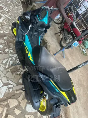 Yamaha Aerox 2025